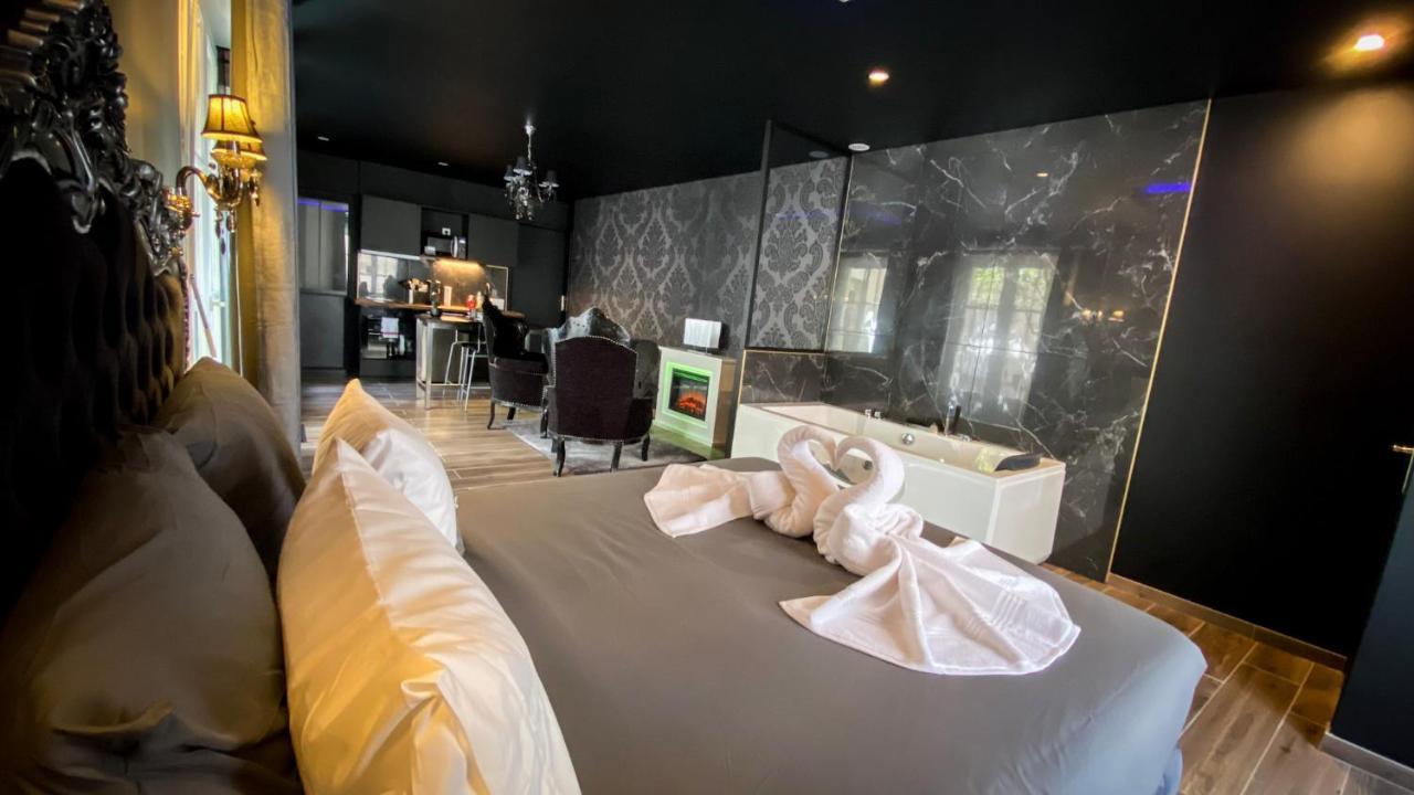 Nouveau - Luxure - Secret Suite - Jacuzzi Melun Esterno foto